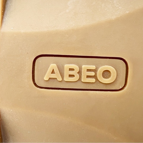 Abeo Kai Sandals - Picture 12 of 13